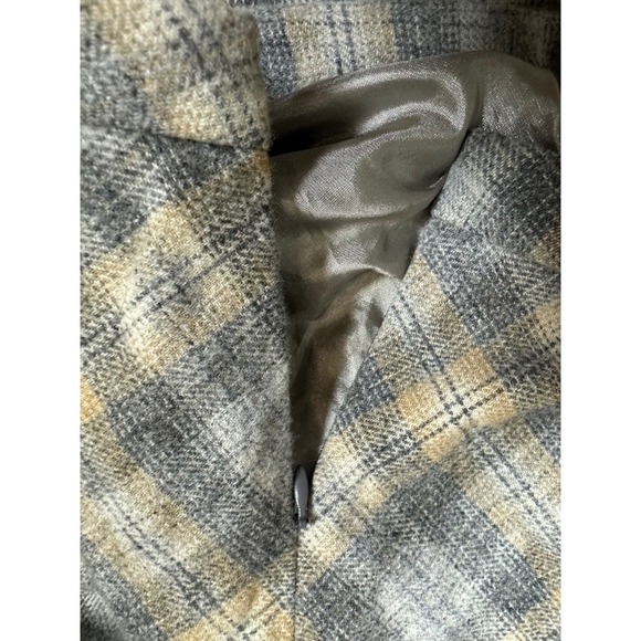 Pendleton 100% Virgin Wool Plaid Skirt Grey Pleaded Size 6 Knee Length - Picture 4 of 6